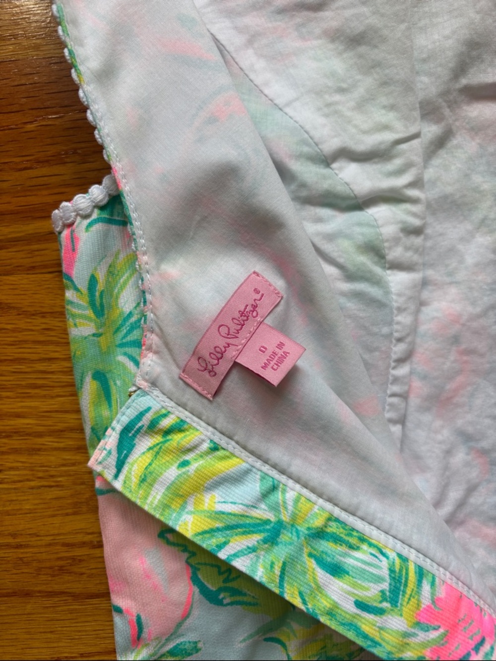 Lilly Pulitzer Mila Shift Size 0 Print Shift Dress in Pink & Green Animal Print - Picture 3 of 3